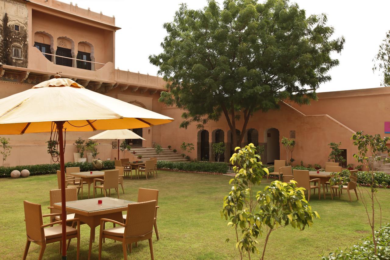 Vivaana Culture Hotel Mandāwa Exterior foto